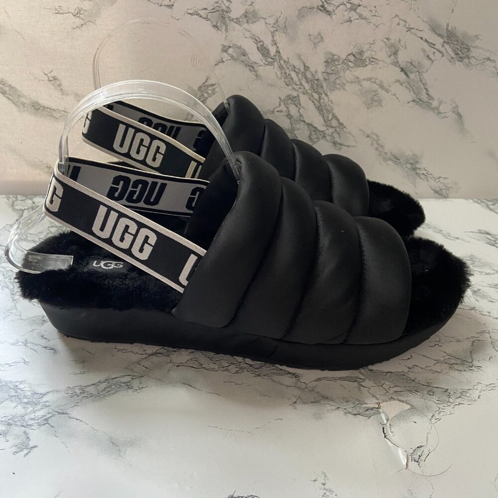 UGG Women 10 Puff Yeah Slippers Slip On Black Ankle Strap Fluffy Fuzzy Soft Shoe